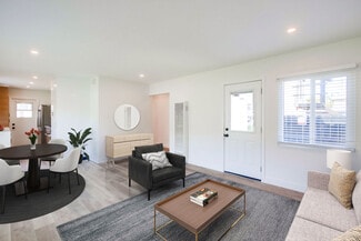 6224-6240 Dowling Dr, La Jolla, CA 92037