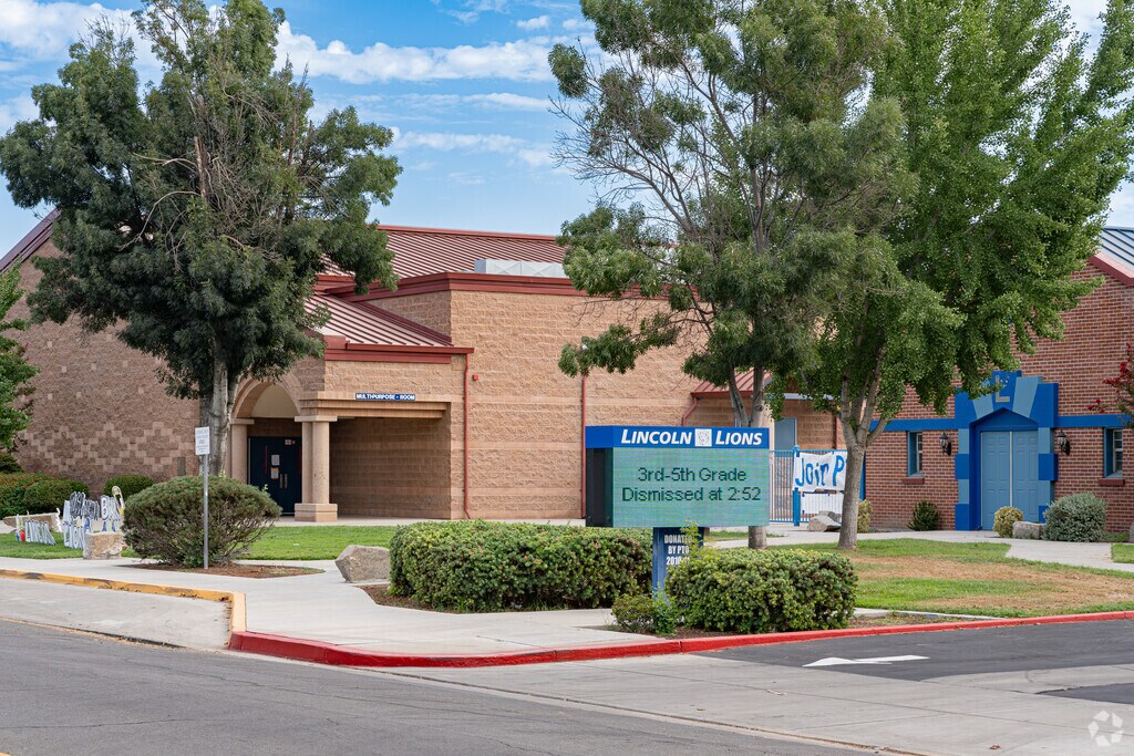 A lighted marquee outside Lincoln Elementary School informs parents of events.