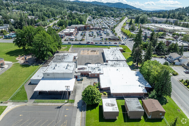 Carl Cozier Elementary School aerial.