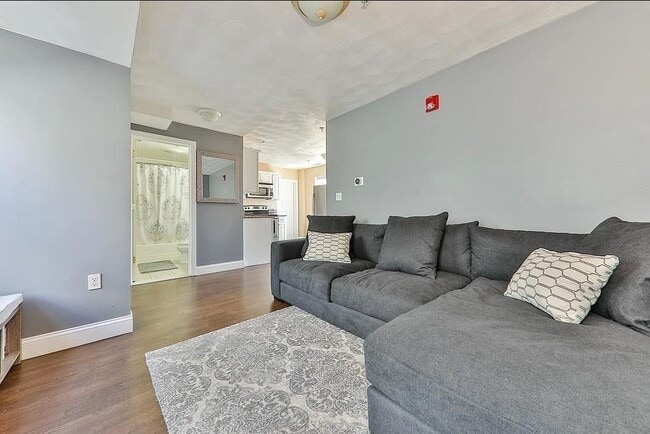 12 Mount Pleasant St unit 1, Somerville, MA 02145 - photo 6