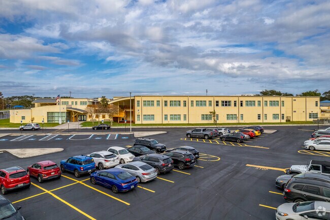 Welcome to Azalea Middle School in Florida.