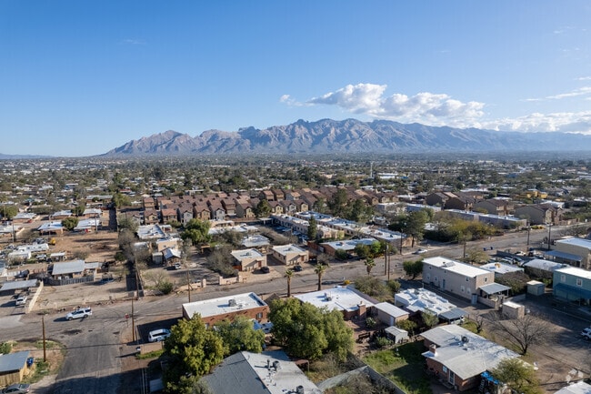 Mountain View lives up to its name with its picturesque view of the Tuscon Mountains.