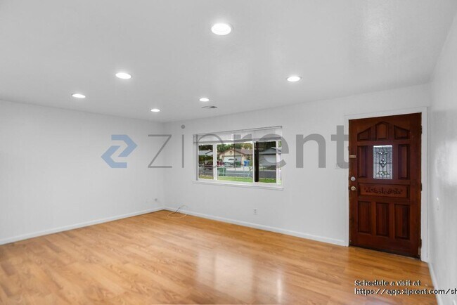 909 N Estates Dr, Brentwood, CA 94513 - photo 6