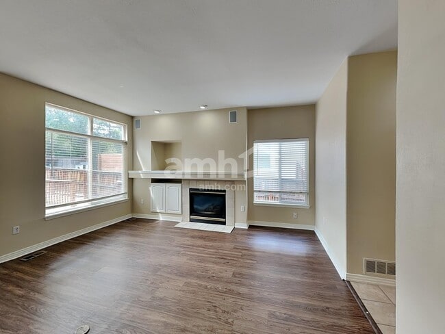 4244 Lark Sparrow St, Highlands Ranch, CO 80126 - photo 6