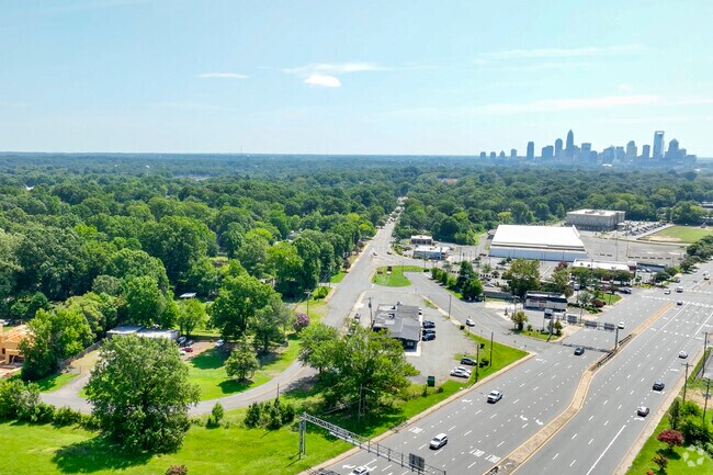 Westerly Hills is a quick and easy commute to anywhere around Charlotte with its location.