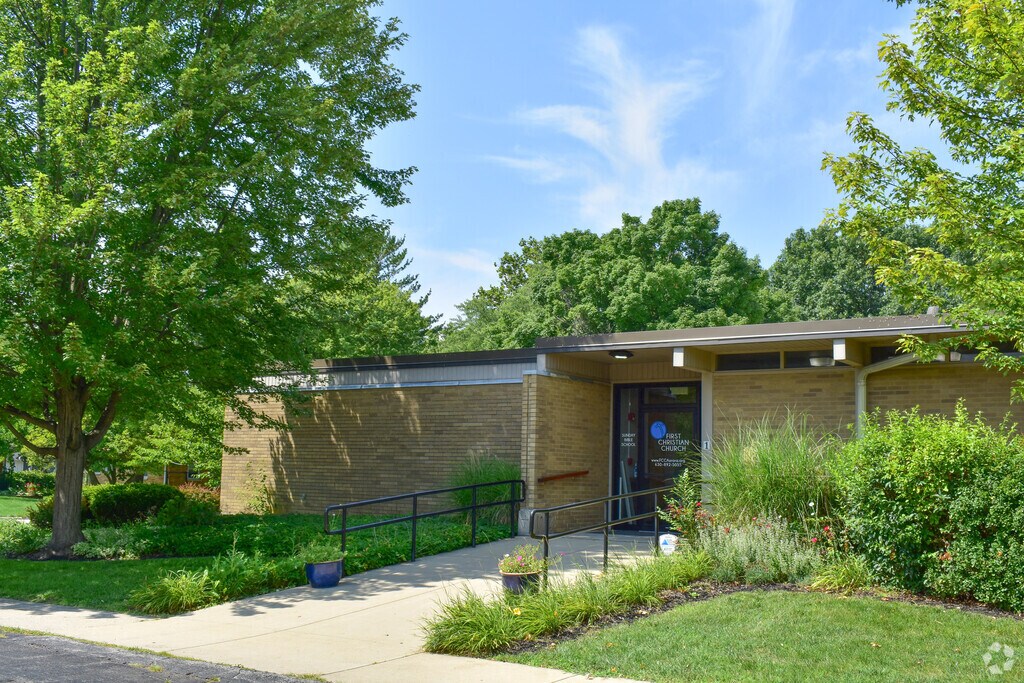 Covenant Christian School is a private school located in Aurora's Blackhawk neighborhood.