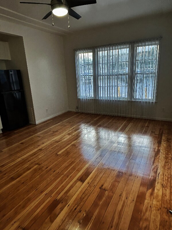 1731 Orchid Ave unit 12, Los Angeles, CA 90028 - photo 2