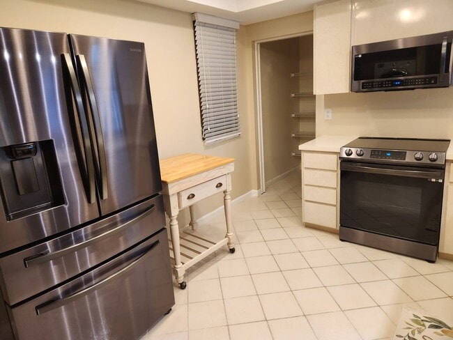 3546 Richwood Link unit 38, Sarasota, FL 34235 - photo 5