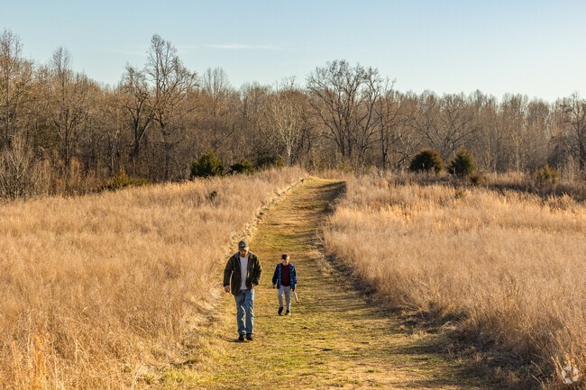 Experience the tranquility and beauty of Berea's landscapes along the Rappahannock trail.