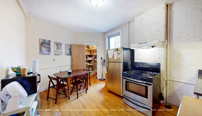 86 Hammond St unit 2, Boston, MA 02120 - photo 3