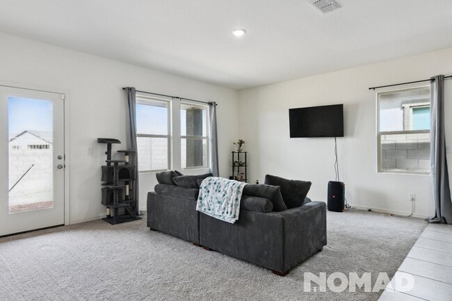 9560 W Illini St, Tolleson, AZ 85353 - photo 4