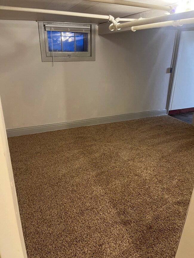 805 5th Ave NW unit 5, Mandan, ND 58554 - photo 3