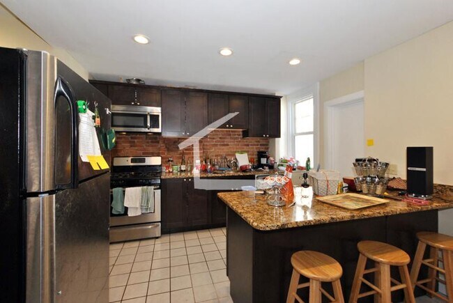 17 Bennett St, Brighton, MA 02135 - photo 3