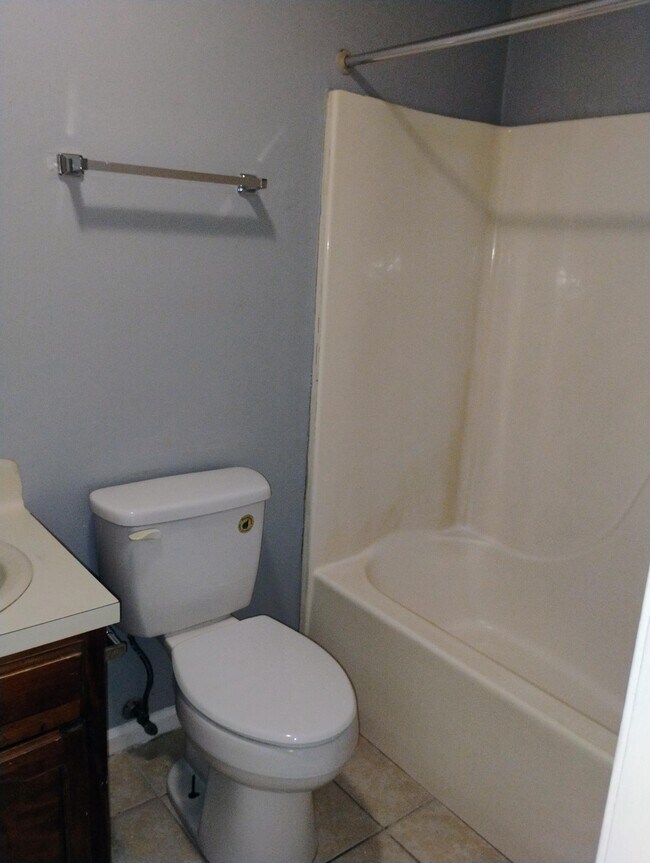 1045 Manson Dr unit D, Baton Rouge, LA 70816 - photo 4