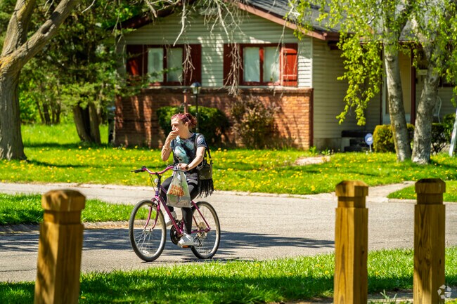 The Bel-Aire Woods neighborhood is very bike and pedestrian friendly.