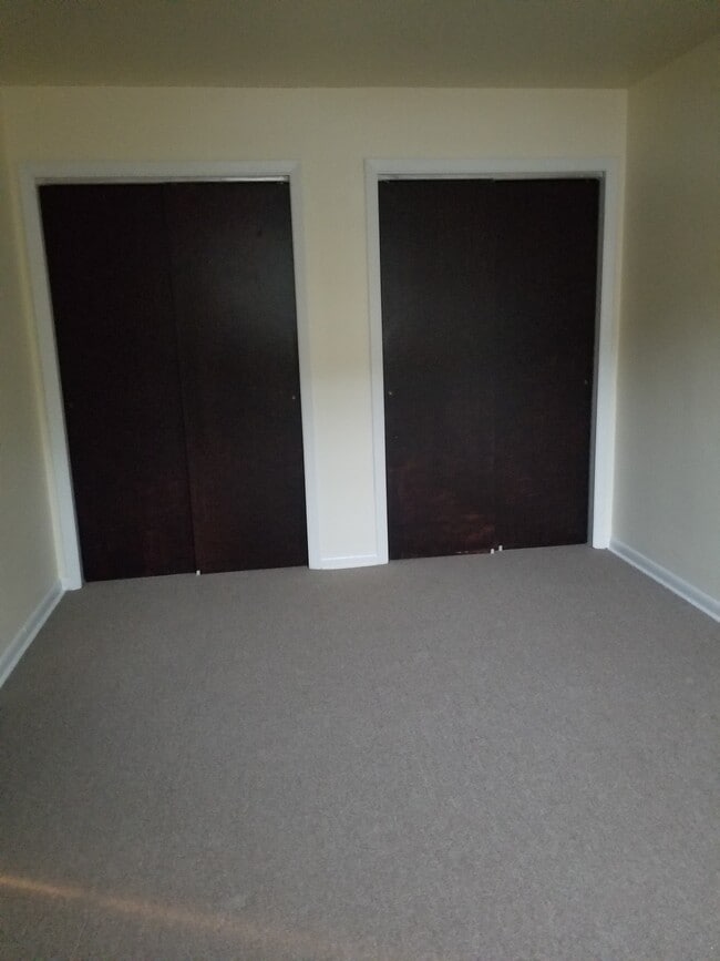 675 Joralemon St unit 675 Joralemon Str, Belleville, NJ 07109 - photo 4