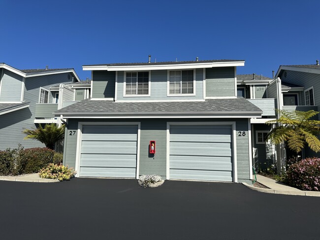 Oak Park Village Apartments - 251 S Oak Park Blvd, Grover Beach, CA ...