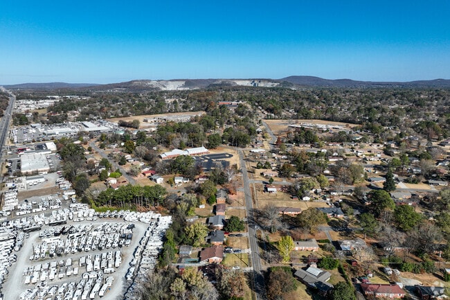 The neighborhood of Mastin Lake Park sits on the north side of Huntsville.