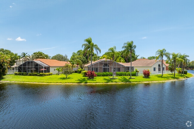 Beautiful weather and great houses are part of Regency Lakes living.