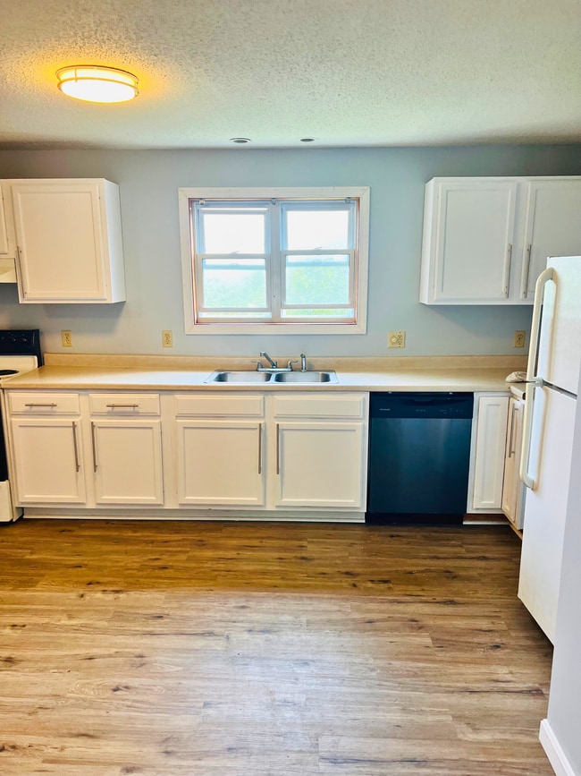 10 Colby Way Unit D, Ellsworth, ME 04605