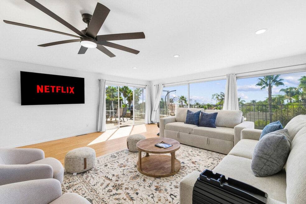 5021 Foothill Blvd unit ID1316299P, San Diego, CA 92109 - photo 1