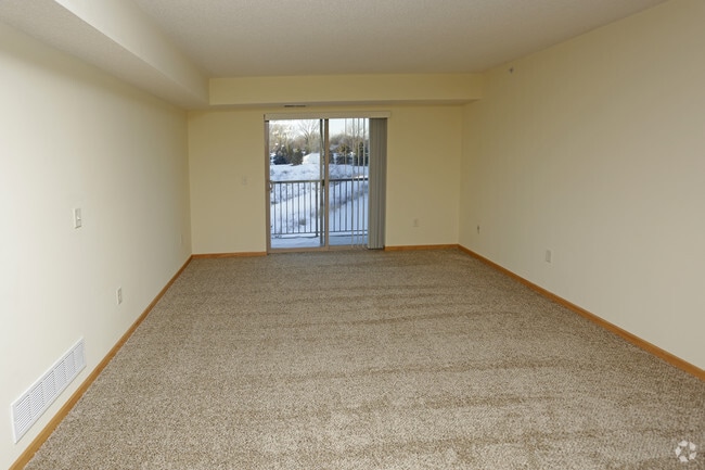 Arcade Estates West, Vadnais Heights, MN 55127 - photo 2