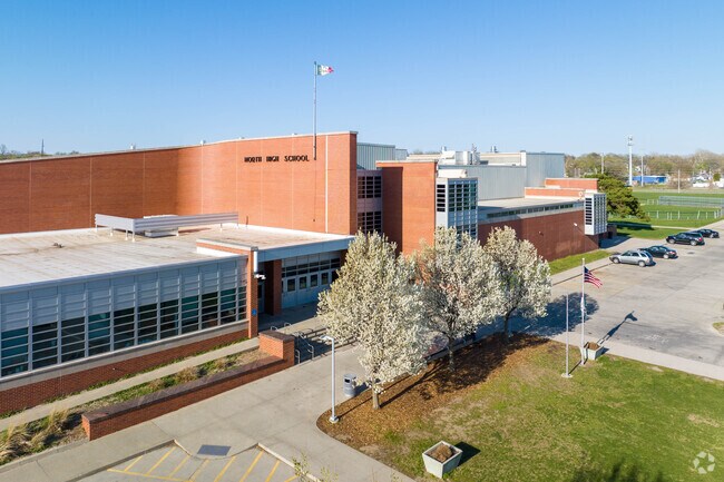 North High School cares for around 1433 Highland Park students.