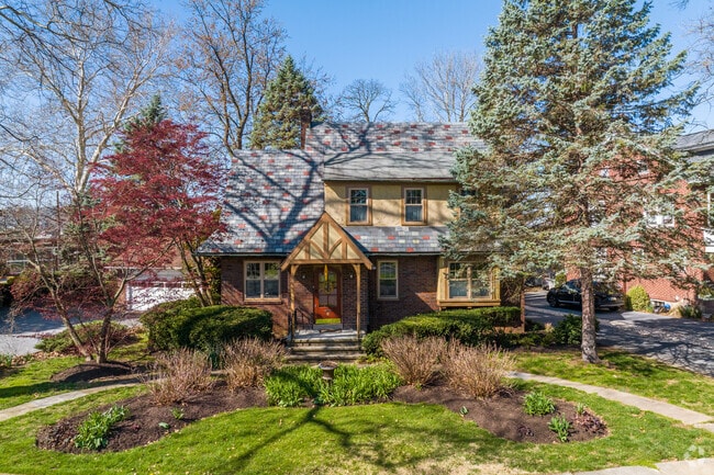 Well-manicured yards are a common feature of homes throughout Springmont.