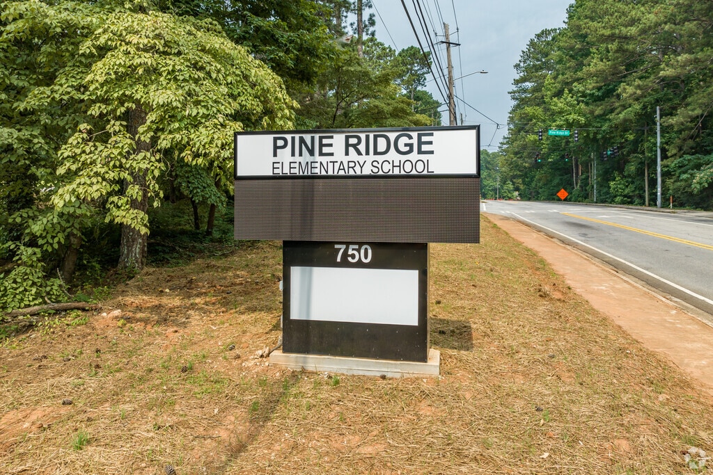 Welcome to Pine Ridge Elementary School in the Stone Mountain neighborhood district.