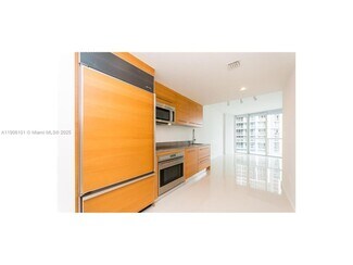 495 Brickell Ave, Miami, FL 33131