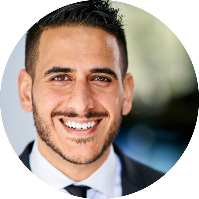 Agent Photo