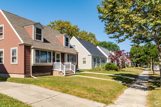 In Humble Park home styles include classic bungalows, ranch-style and some Cape Cods.