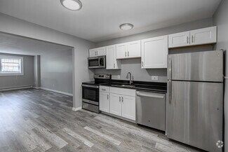 7-11 Mill Plain Rd, Branford, CT 06405