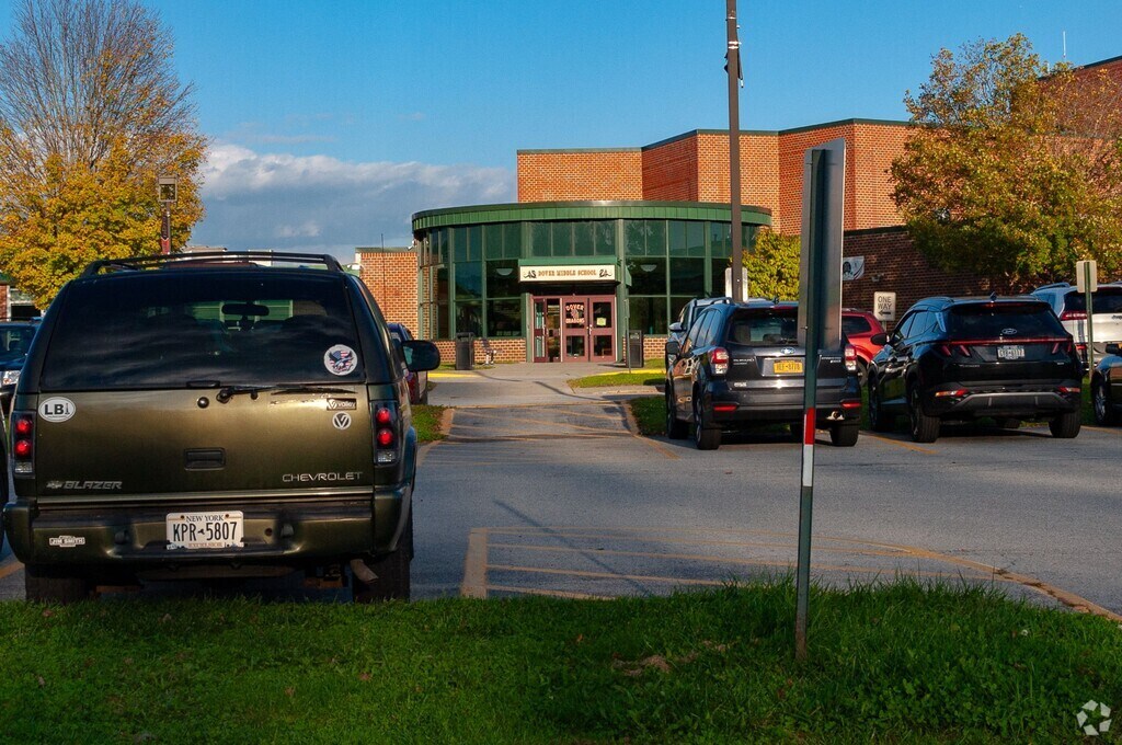 Welcome to Dover Middle School in Outlying Dutchess County, Dover Plains NY.