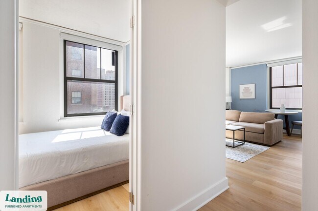 933 McGee St unit 2-816.1411114, Kansas City, MO 64106 - photo 7