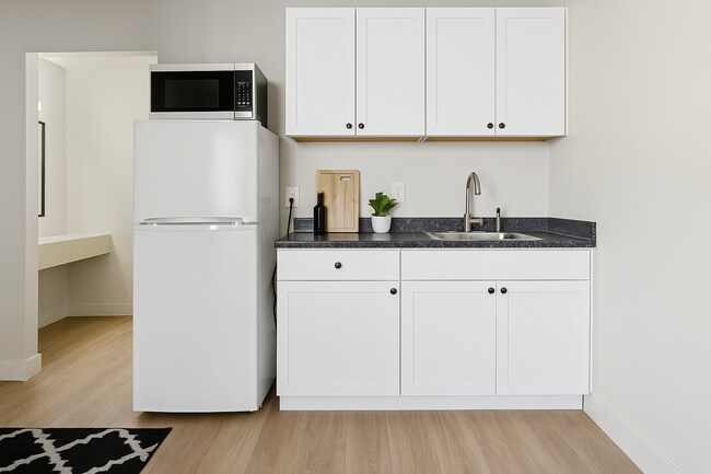 Vista Shores – Bright, Renovated Studios Just Minutes from the Coast!, Chula Vista, CA 91910 - photo 5