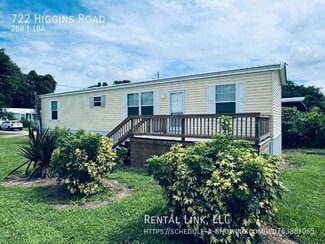 722 Higgins Rd, North Fort Myers, FL 33917
