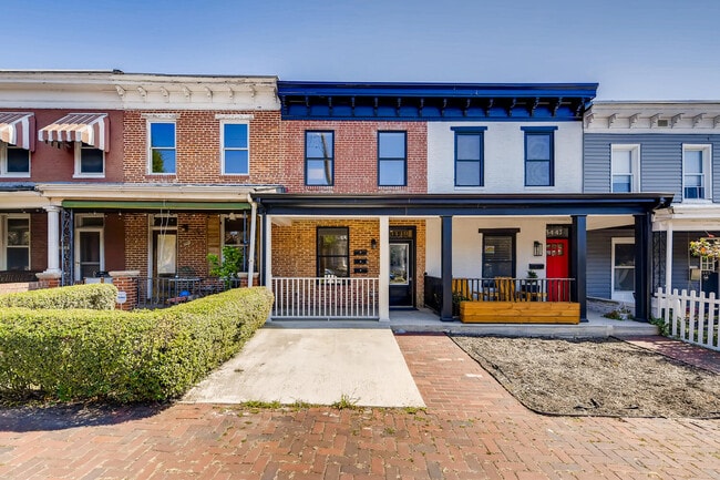 Private secure front and rear access