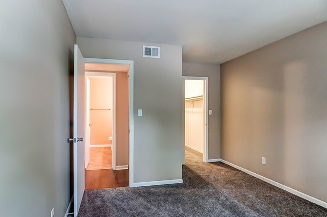 Master Bedroom - 2 Bedroom floorplan