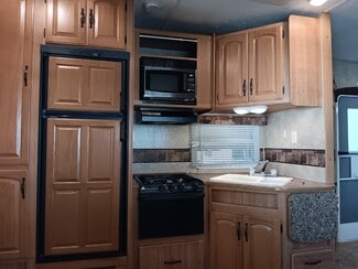 379 Co Rd 3425 Unit 2, Hawkins, TX 75765