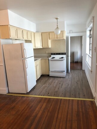 246 Delaware Ave, Albany, NY 12209