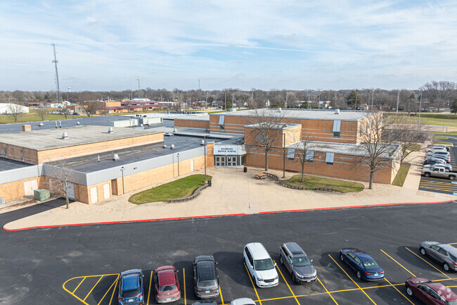 There is a with a student-teacher ratio of 14 to 1 at Morris's Shabbona Middle School.