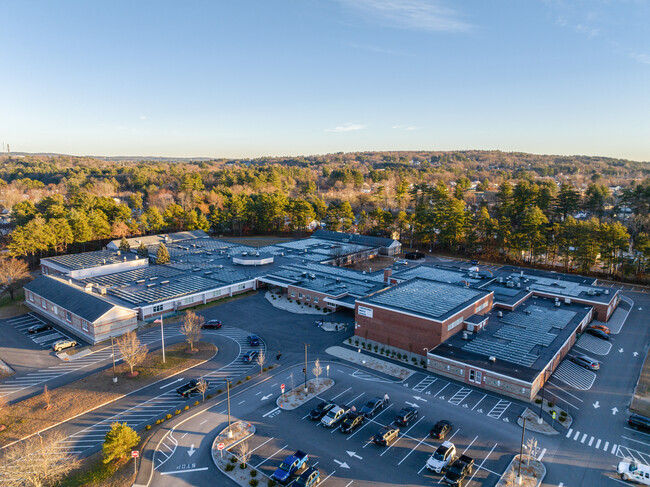 Fairgrounds Middle School in Nashua, NH serves grades 6-8.