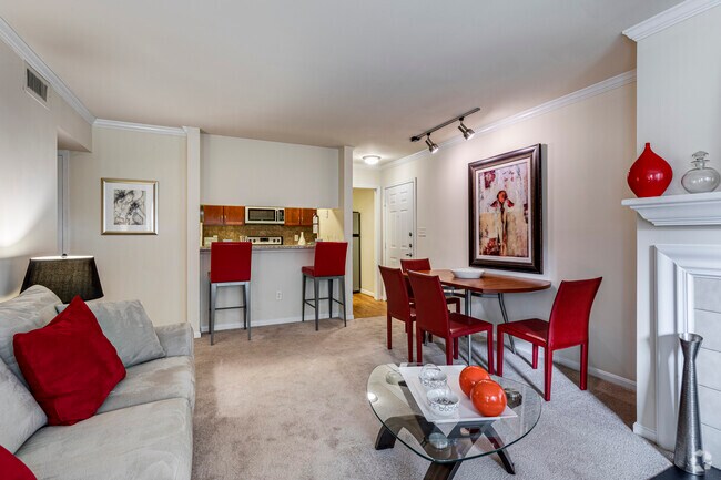 The Courts at Fair Oaks Apartments, Fairfax, VA 22030 - photo 4