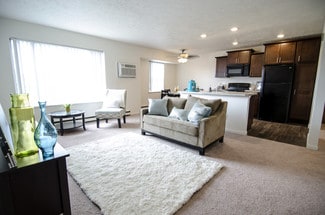 1705 Coolidge Rd, East Lansing, MI 48823