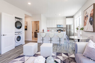 140 Avenue B, Bayonne, NJ 07002