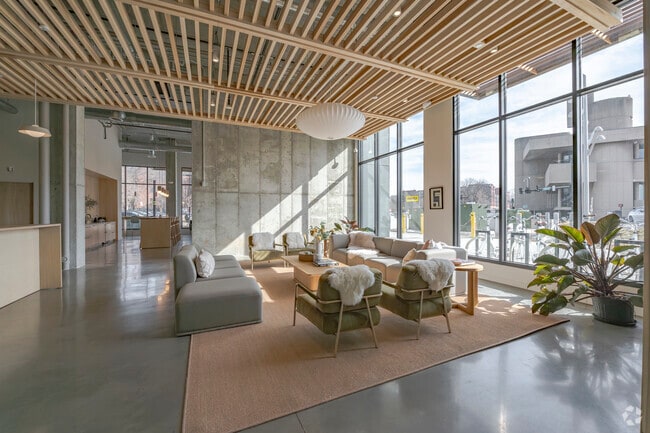 The Anthem at Square 10 - Lobby