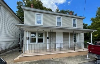 318 Auburn St Unit 2, Martinsburg, WV 25401