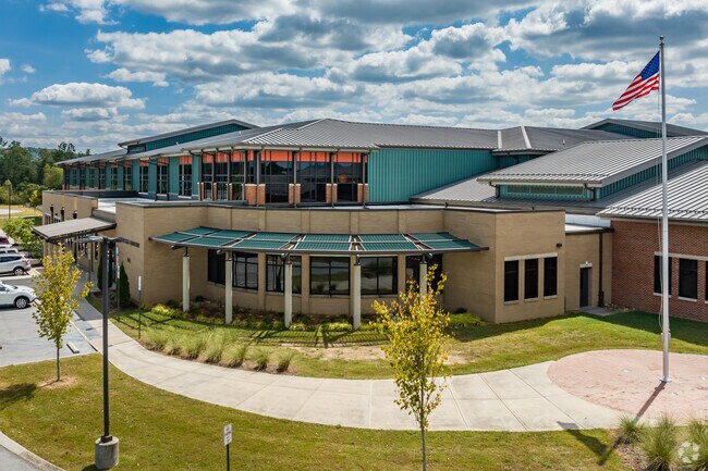 East Brainerd Elementary has around 1,150 students.