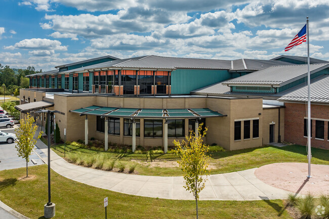 East Brainerd Elementary has around 1,150 students.